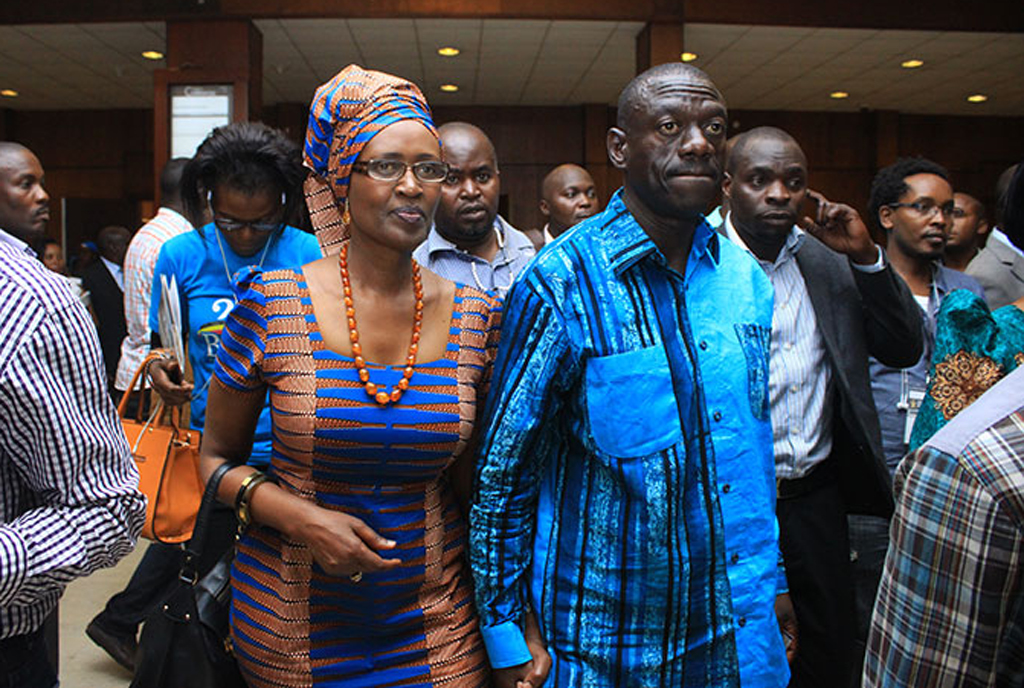 besigye-and-wife-winnie
