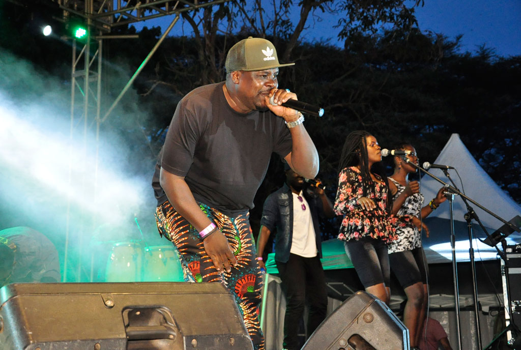 Chagga performs at Roast and Rhyme as a guest